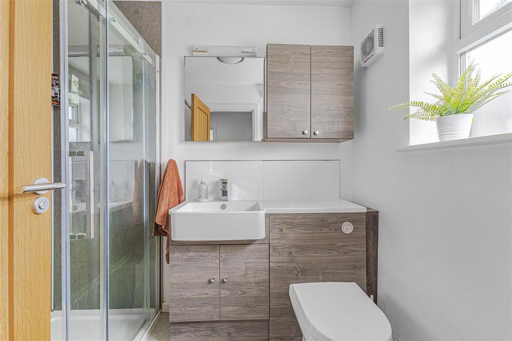 En-Suite Shower Room