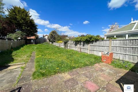 undefined, Hazel Drive, Leicester LE3