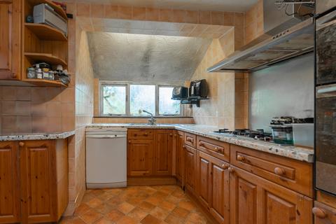 undefined, Frant Road, Thornton Heath,  CR7