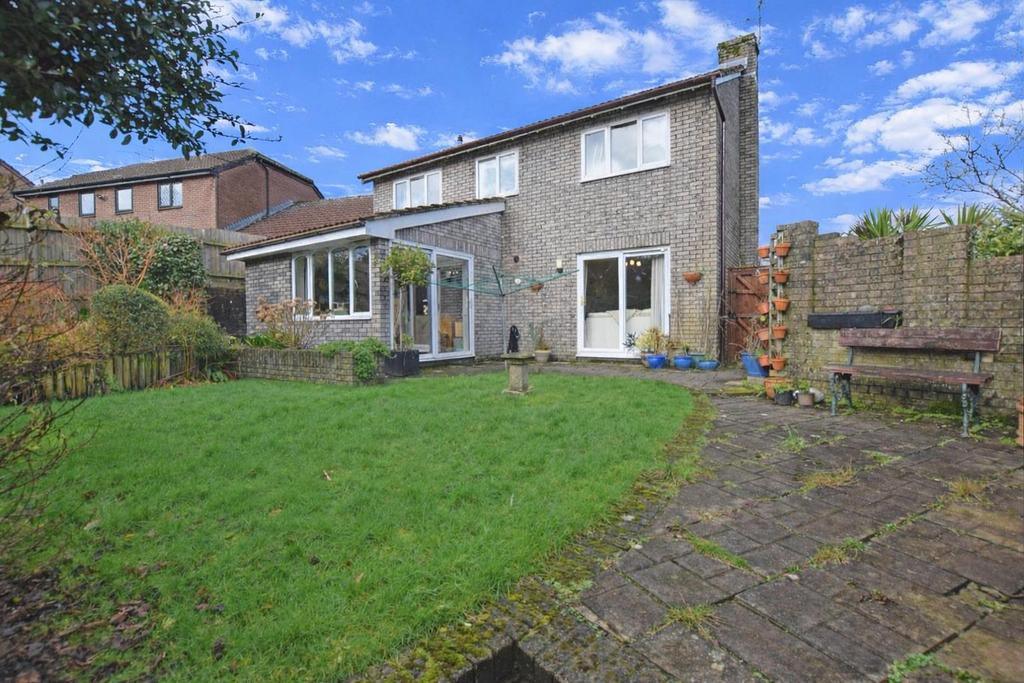 Rear Garden1.png