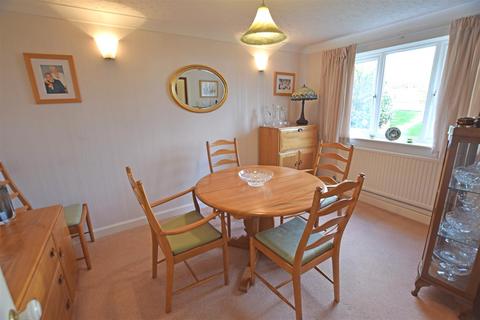 4 bedroom house for sale, Millheath Drive, Lisvane, Cardiff