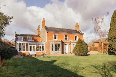 undefined, A Distinguished Period Home in Reepham