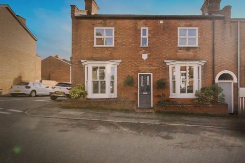 3 bedroom end of terrace house for sale, Villiers Street, Leamington Spa