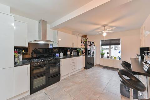undefined, Cannon Hill Lane, Raynes Park, London, SW20