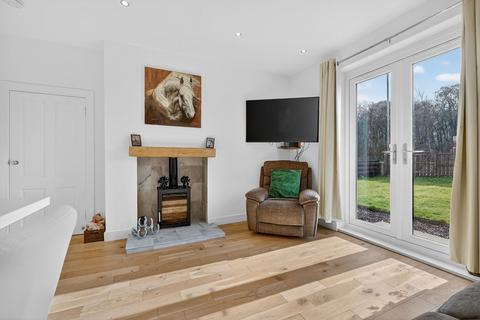 2 bedroom semi-detached bungalow for sale, 1 Gateside Cottage, Coalhall, KA6 6ND