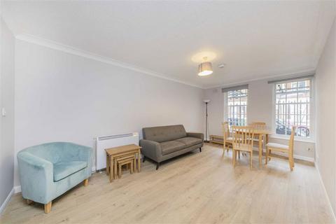 2 bedroom flat to rent, Regents Bridge Gardens, London SW8