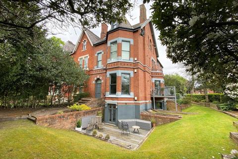 2 bedroom flat for sale, Charles House, West Didsbury