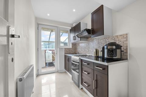 3 bedroom terraced house for sale, Bushey Road, Raynes Park SW20