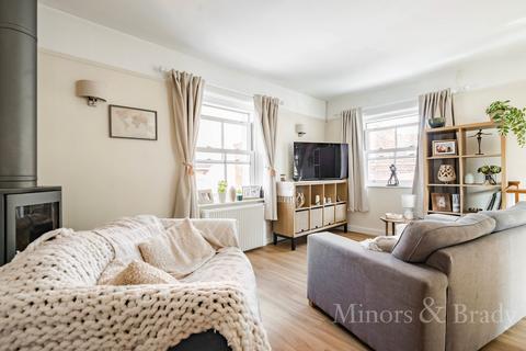 undefined, Didlington, Didlington Manor, IP26