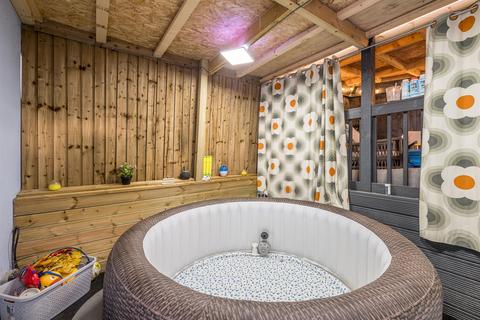 4 bedroom semi-detached house for sale, Lightwoods Road, Stourbridge, DY9 0TR