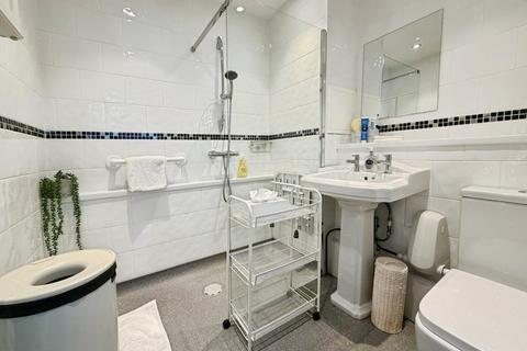 undefined, Hampstead Drive, Great Moor SK2