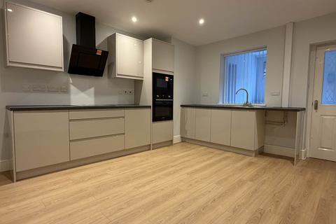 undefined, Thomas Street, Lees