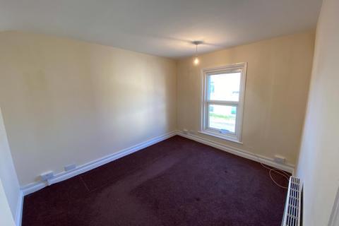 2 bedroom end of terrace house for sale, 36 Russell Road, Great Yarmouth, Norfolk NR30 2JF