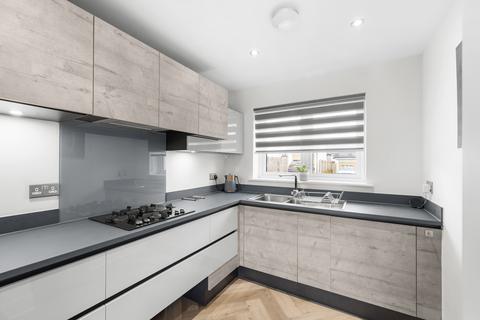 3 bedroom semi-detached house for sale, 60 Toptowie Drive, Denny, FK6 5FB