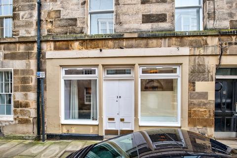 10 Dean Street, Stockbridge, EH4 1LW