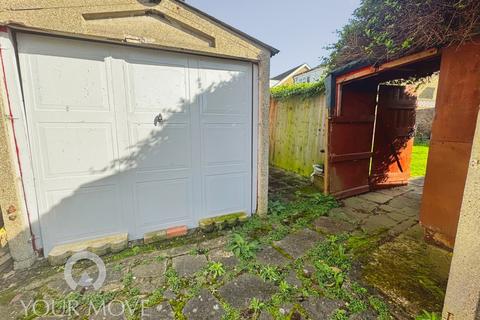 2 bedroom bungalow for sale, Heath Lane, Dartford DA1