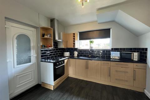 undefined, Fairfax Avenue, Bradford BD4