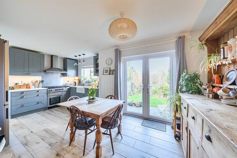 4 bedroom semi-detached house for sale, Prospect Road, St. Albans
