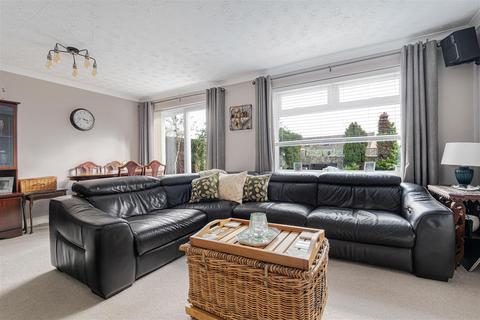 undefined, Forge Close, Merton, Bicester