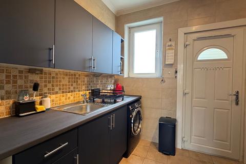 undefined, Ettrick Crescent, Glasgow G73