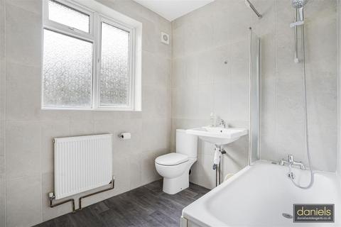 3 bedroom semi-detached house for sale, Elms Lane, Wembley