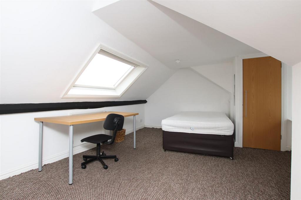 Bedroom JPG