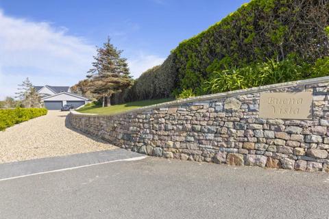 4 bedroom detached house for sale, Buena Vista, Les Butes, Alderney. GY9 3UN