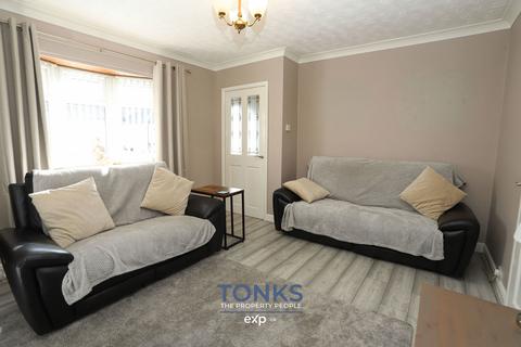 3 bedroom terraced house for sale, Highfield Crescent, Halesowen B63
