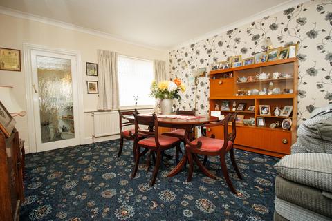 3 bedroom terraced house for sale, The Avenue, Filey YO14