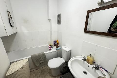 undefined, Viceroy Court, High Street South, Dunstable