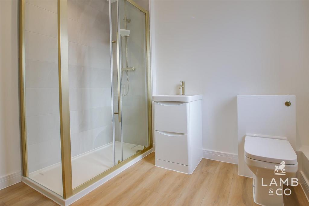 Ensuite