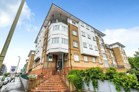 Gainsborough Court, Bromley BR2