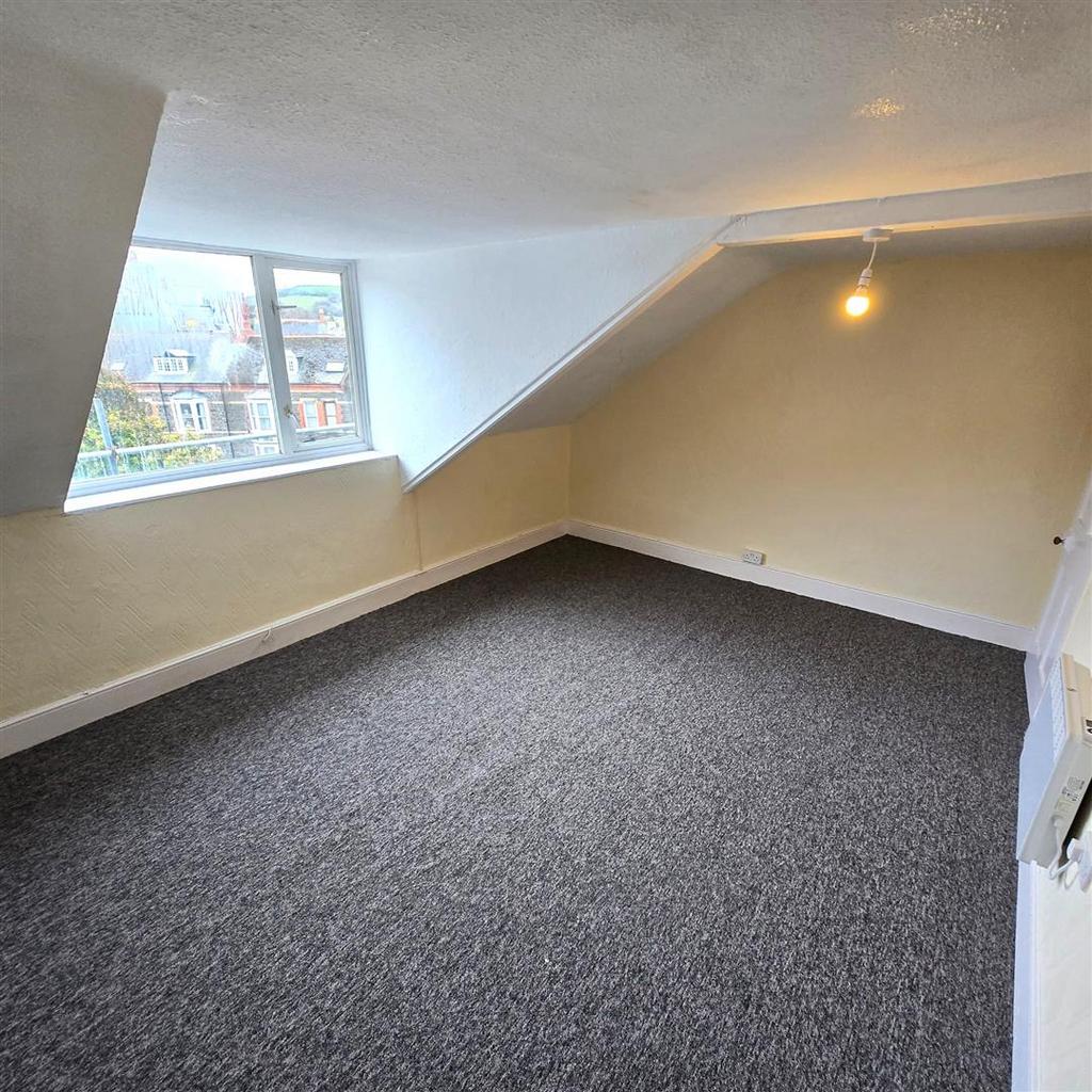 Bedroom2.jpg