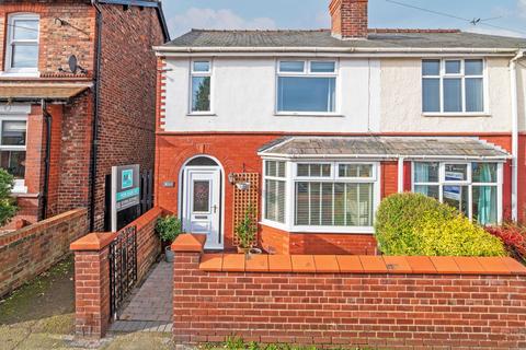 3 bedroom semi-detached house for sale, East View, Grappenhall, WA4