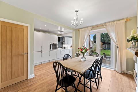 3 bedroom semi-detached house for sale, East View, Grappenhall, WA4