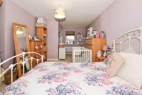 undefined, Farlakes Drive, Peterborough