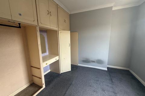 2 bedroom terraced house for sale, Barnsley Street, Hull