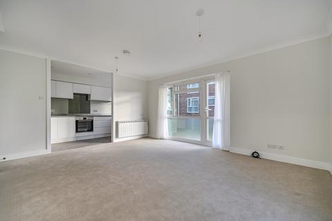 undefined, Dean Court, Godalming GU7