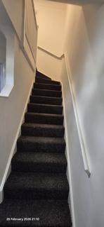 2 bedroom house to rent, Rowan Close, Ilford IG1