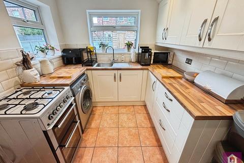 3 bedroom end of terrace house for sale, Allanson Road, Northenden, Greater Manchester, M22
