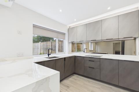 undefined, Forest Close, Sutton Coldfield, B74