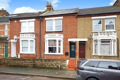 3 bedroom terraced house for sale, Gladstone Road, Hertfordshire WD17