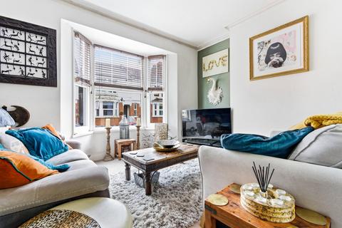 3 bedroom terraced house for sale, Gladstone Road, Hertfordshire WD17