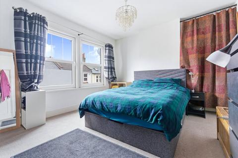 3 bedroom terraced house for sale, Gladstone Road, Hertfordshire WD17