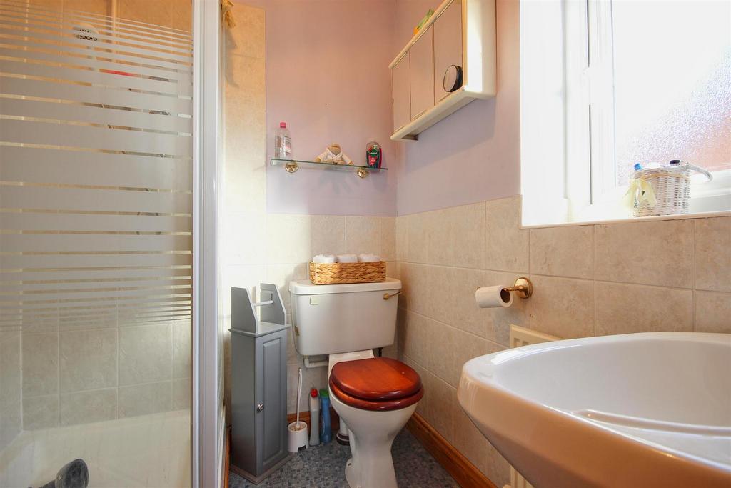 En suite shower room