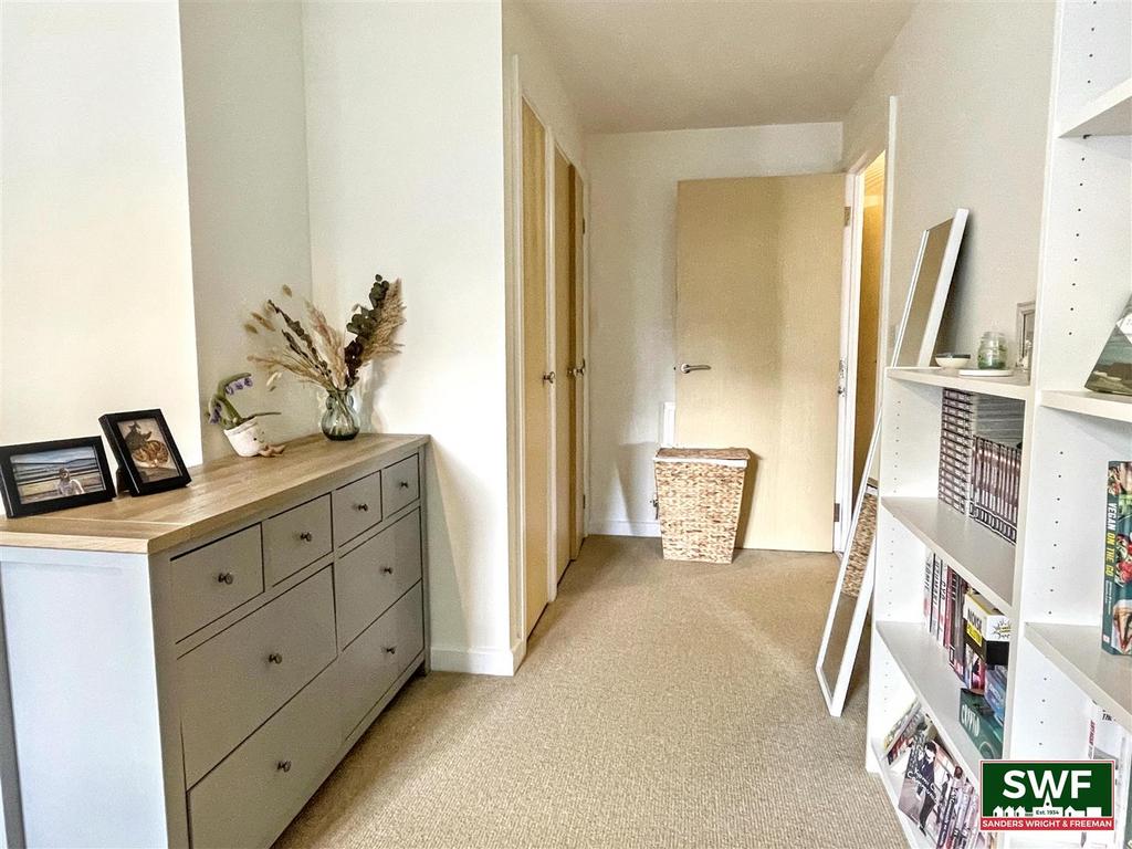 Bedroom4.jpg