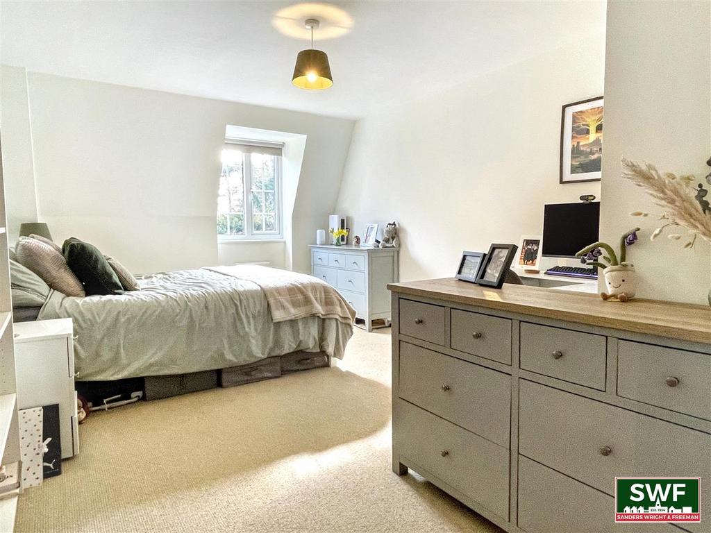 Bedroom2.jpg
