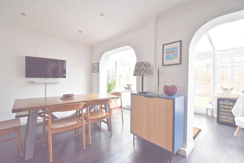 undefined, Regency Gardens, Walton-on-Thames, KT12