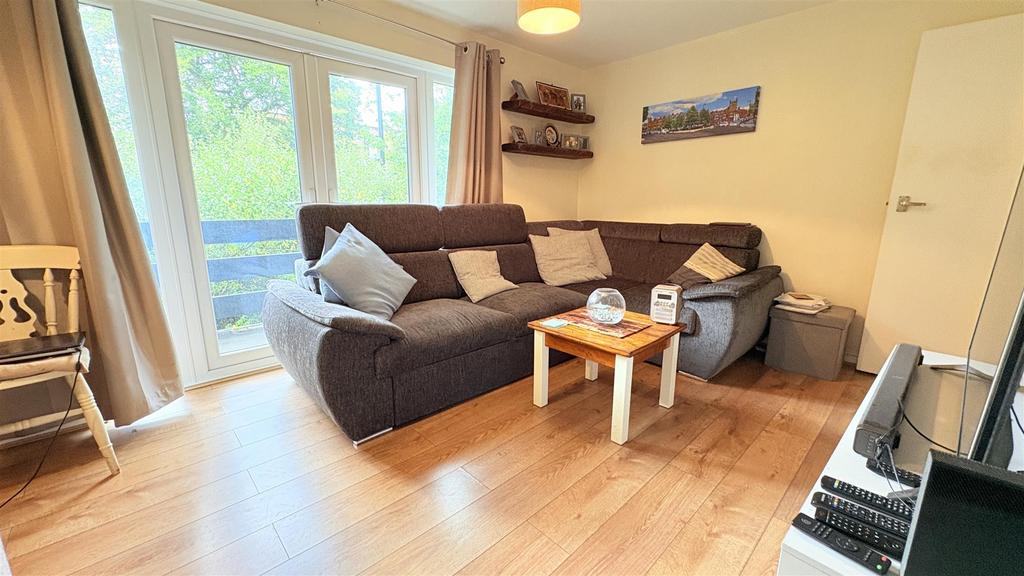 Living/Dining Room