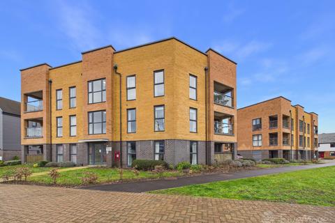 2 bedroom ground floor flat for sale, Douglas Court Douglas Drive, Bordon, Hampshire, GU35